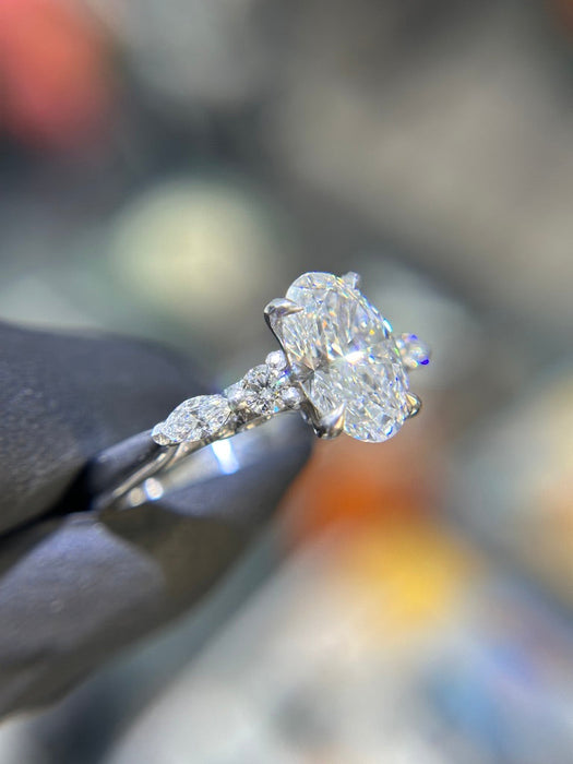 Vintage Filigree Engagement Ring — original photograph 3