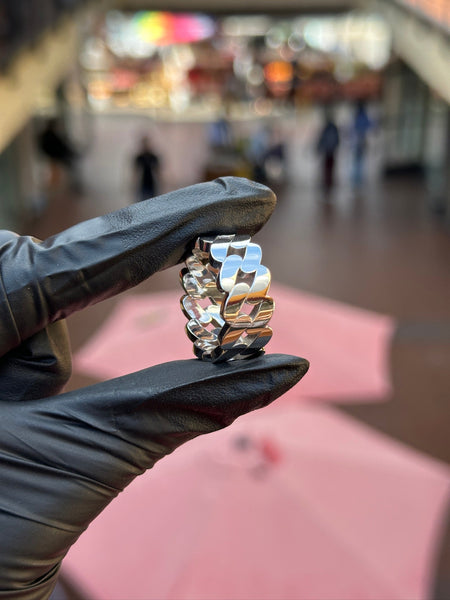 Flat Cuban Link Ring — original photograph 1