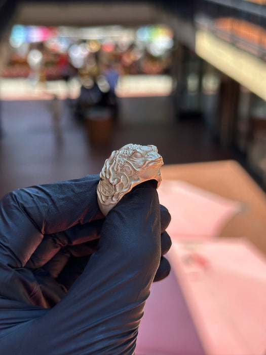 Money Frog Ring — original photograph 1