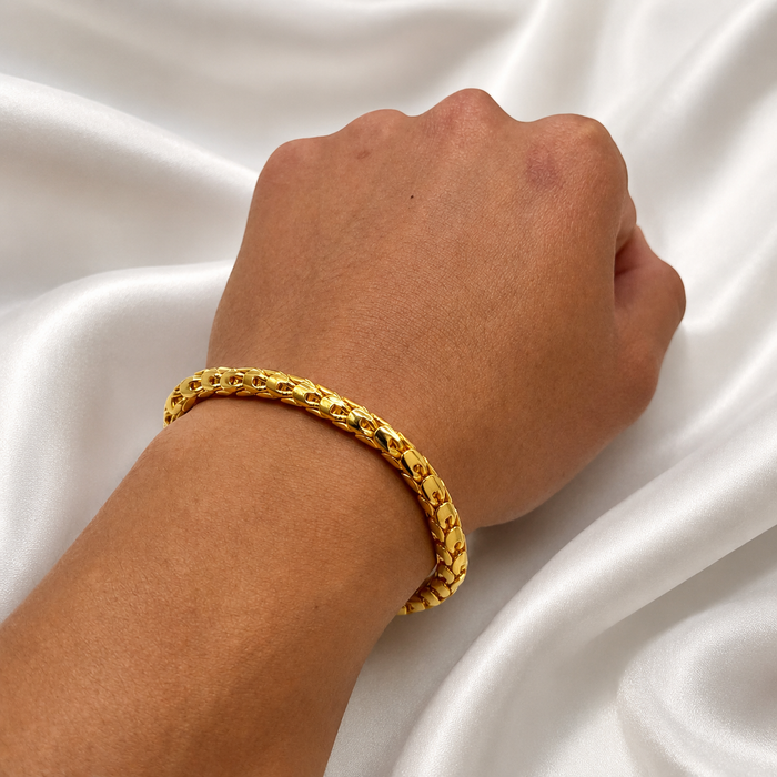 24K Yellow Gold 5.5MM Dragon Scale Bracelet