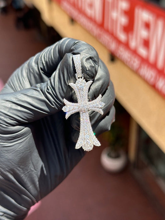 Gothic-Inspired Diamond Cross Pendant