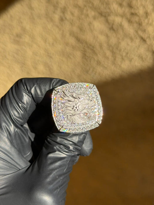 Dragon Head Flooded Diamond Ring — original photograph 1