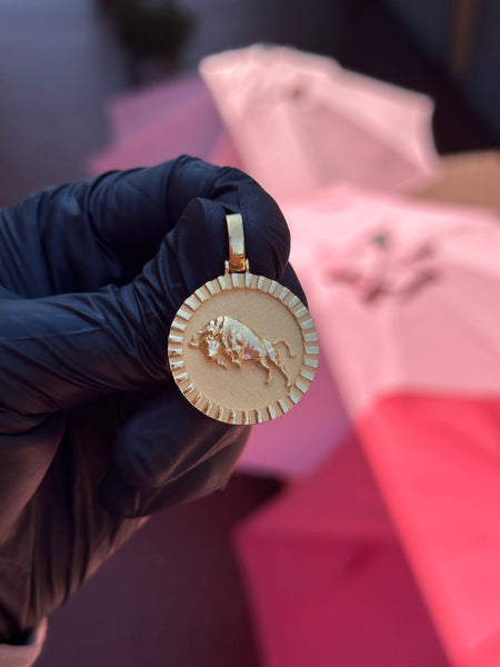 Ox Circular Pendant