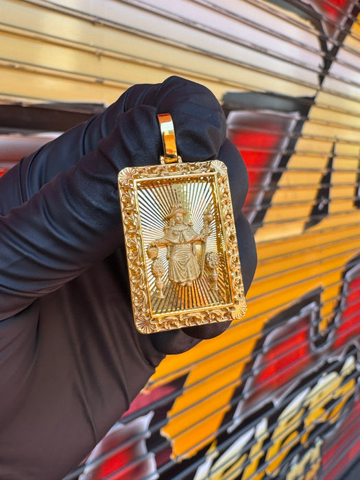 Diamond Cut St Niño w/ Filigree Border Pendant