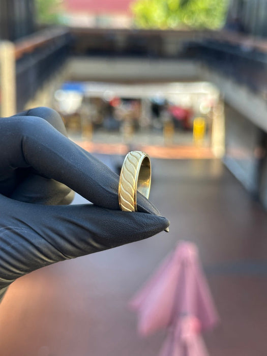 Sanded Swirl Ring — original photograph 1