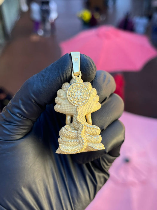 Thai Buddha (Phra Nak Prok) Pendant
