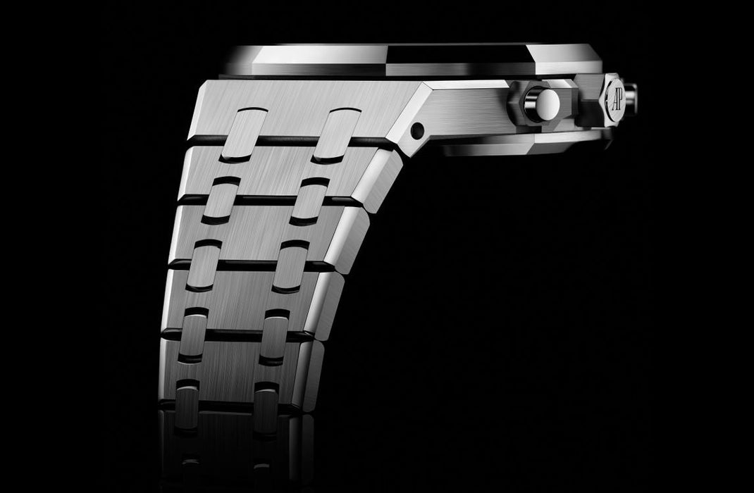 Audemars Piguet - 38 mm - Stainless Steel