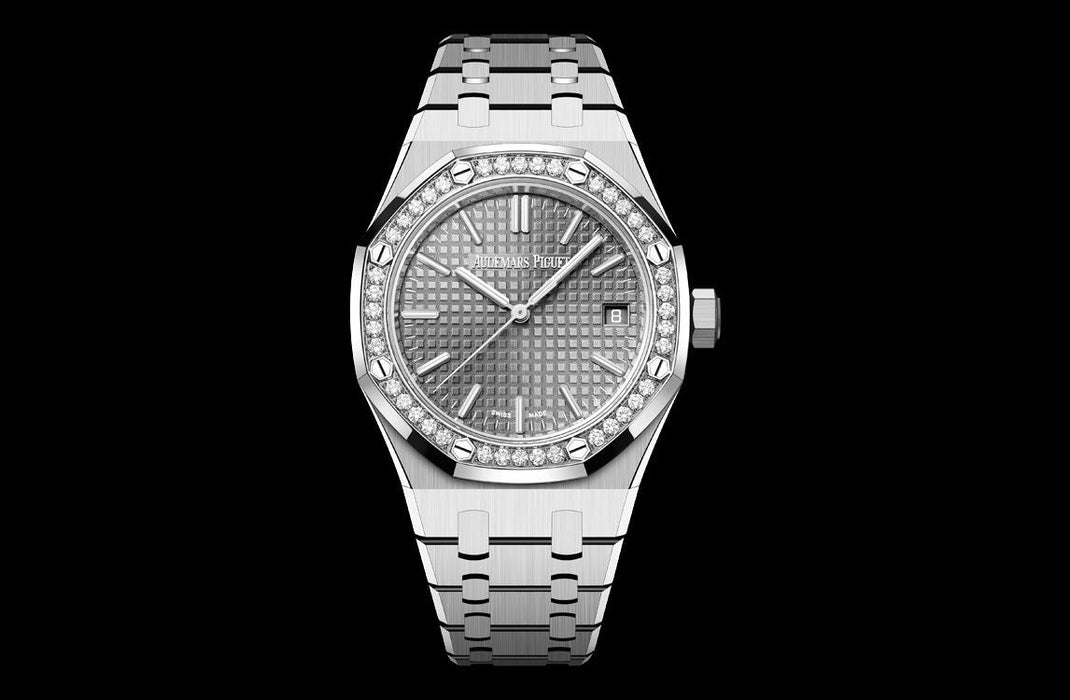 Audemars Piguet - 37 mm - Stainless Steel