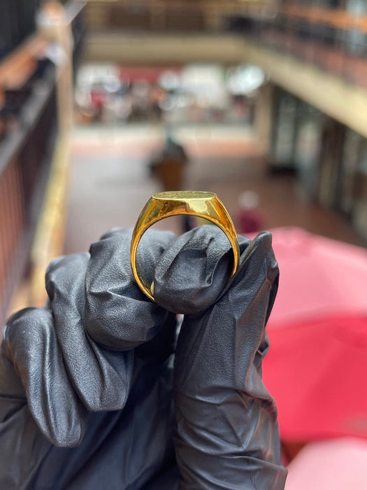 Cushion-Shaped Signet Ring — original photograph 2