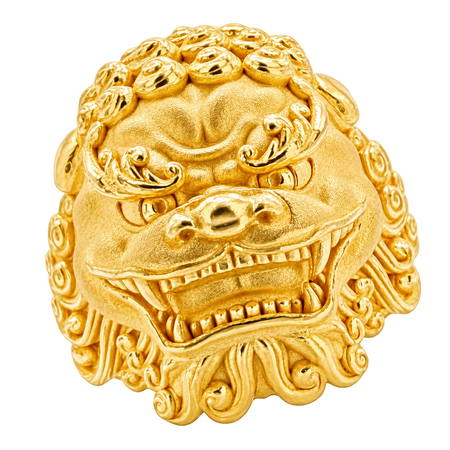 Fudog Ring — polished yellow gold studio view