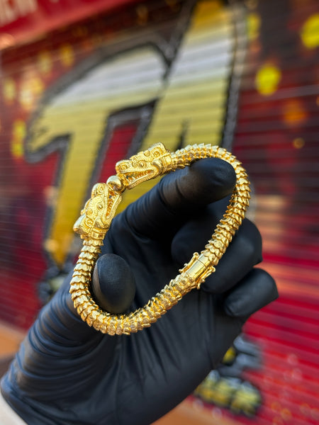 Real-life view of 24K 7MM Quetzalcōātl bracelet