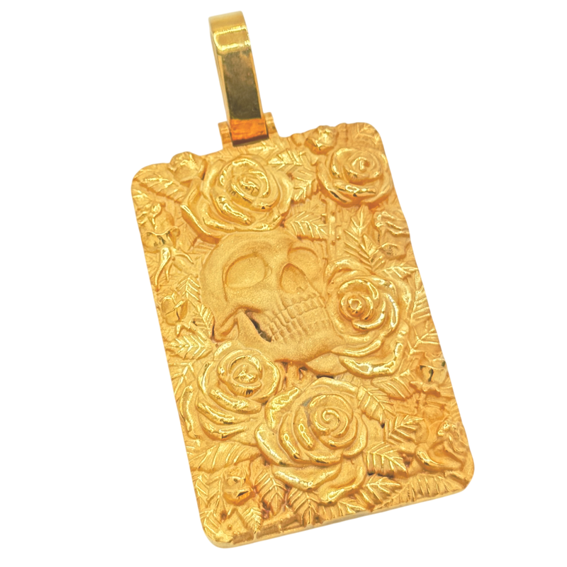 24K Yellow Gold Skull & Roses Pendant