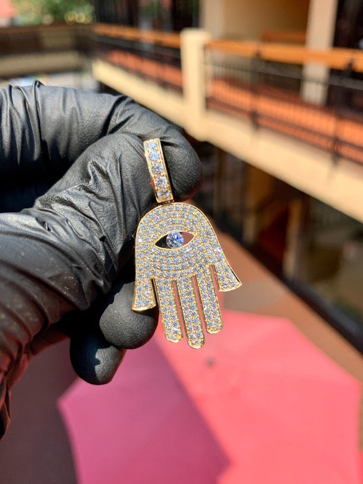 Hamsa Diamond Pendant