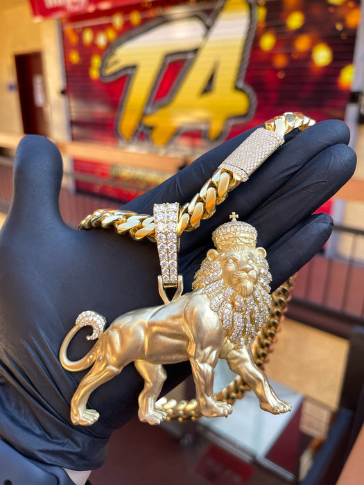 Large Lion Partial Diamond Pendant