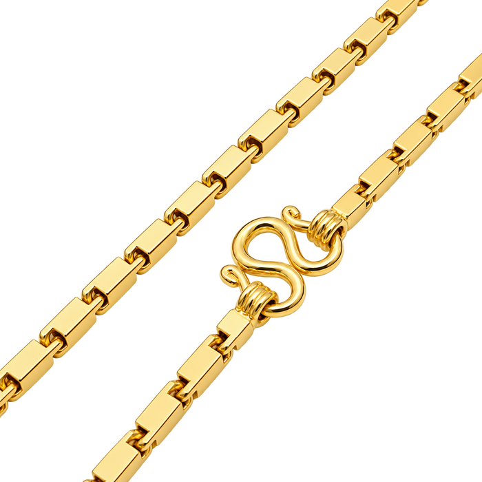 4MM Baht Chain refined studio product photo