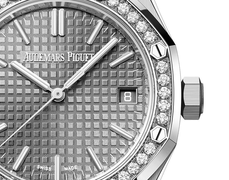 Audemars Piguet - 37 mm - Stainless Steel